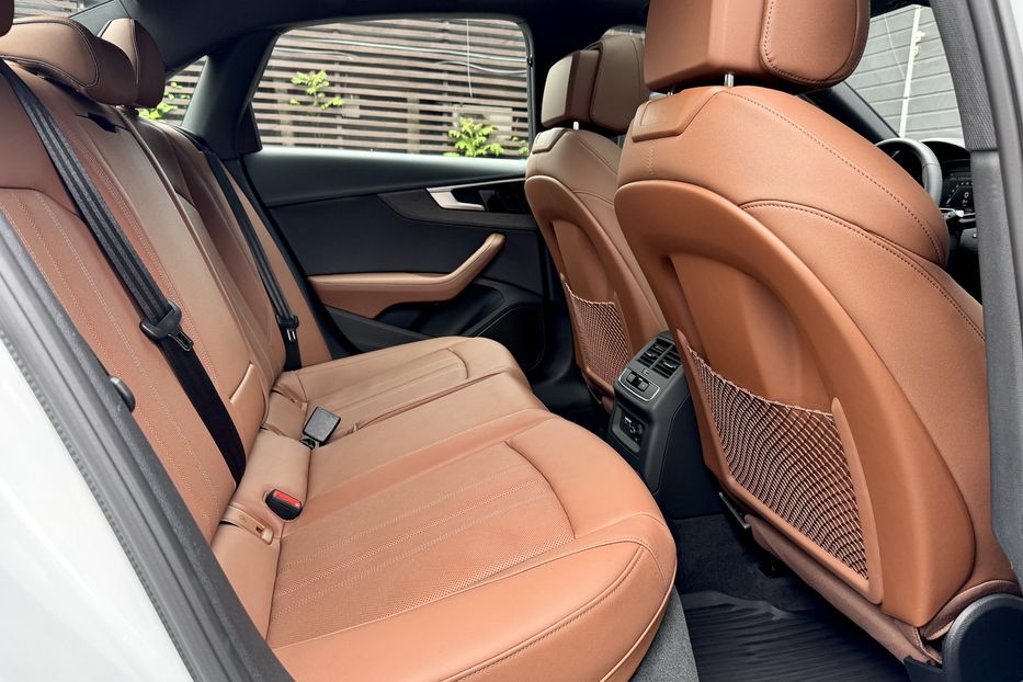 Продам Audi A4 45 TFSI S-line Prestige  2023 года в Киеве