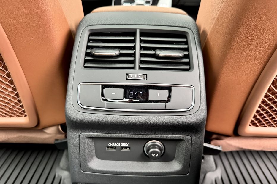Продам Audi A4 45 TFSI S-line Prestige  2023 года в Киеве