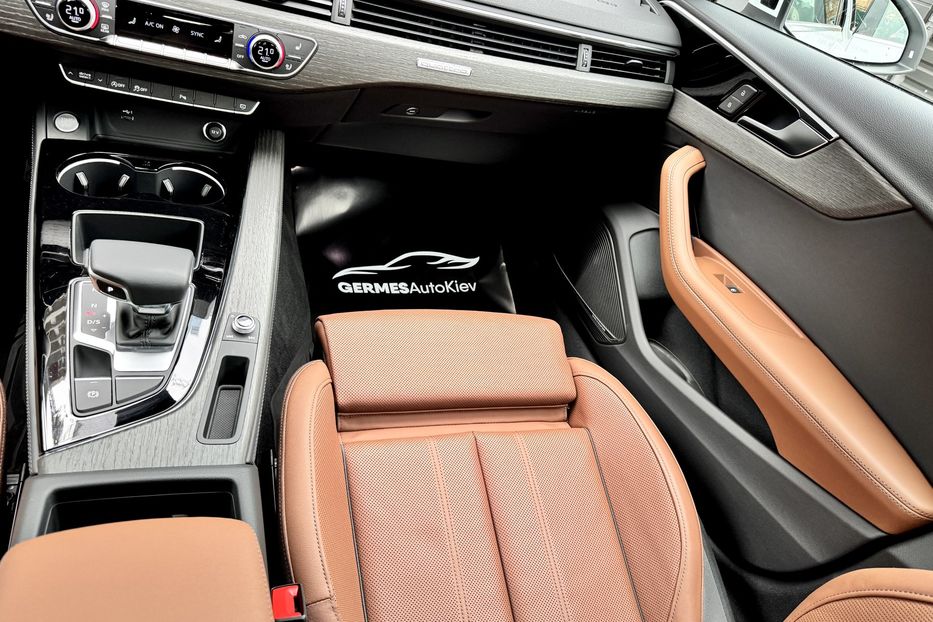 Продам Audi A4 45 TFSI S-line Prestige  2023 года в Киеве