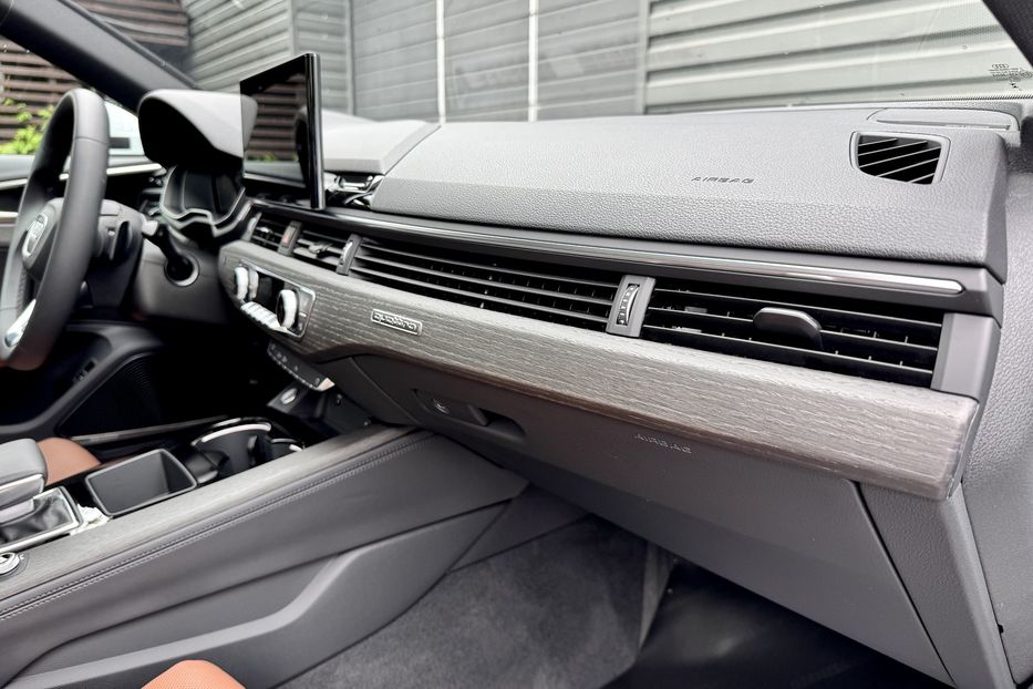 Продам Audi A4 45 TFSI S-line Prestige  2023 года в Киеве