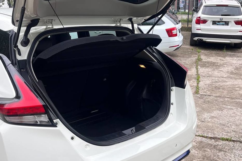 Продам Nissan Leaf II покоління  •  62 kWh AT  2019 года в Черновцах