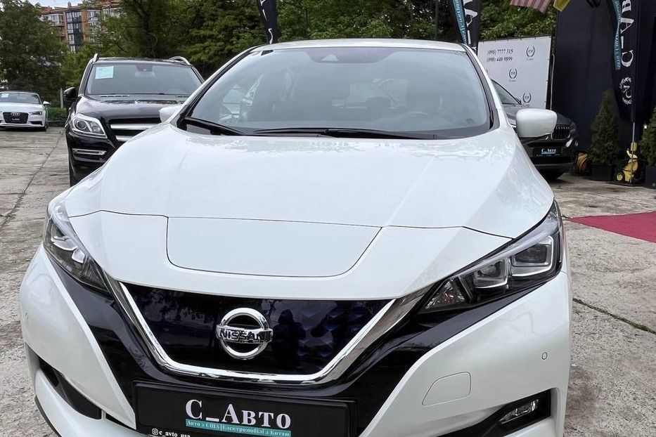 Продам Nissan Leaf II покоління  •  62 kWh AT  2019 года в Черновцах