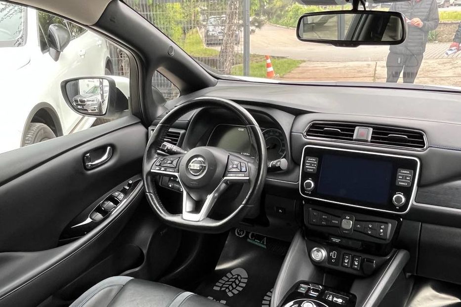 Продам Nissan Leaf II покоління  •  62 kWh AT  2019 года в Черновцах