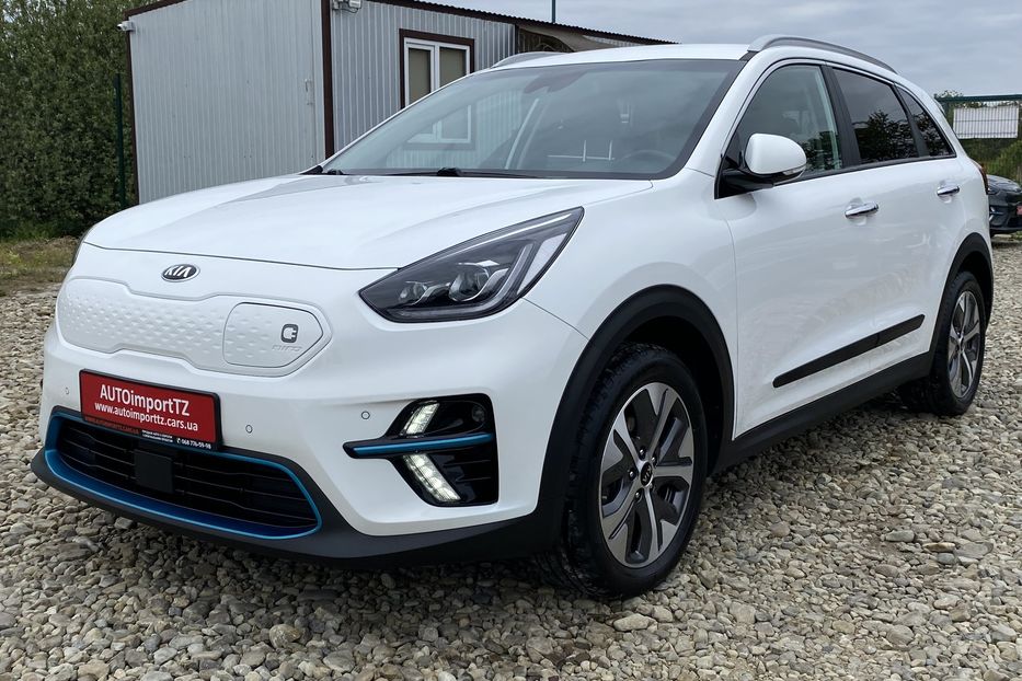 Продам Kia Niro ПідгрівсидінькермаСліпізониJBL 2021 года в Львове