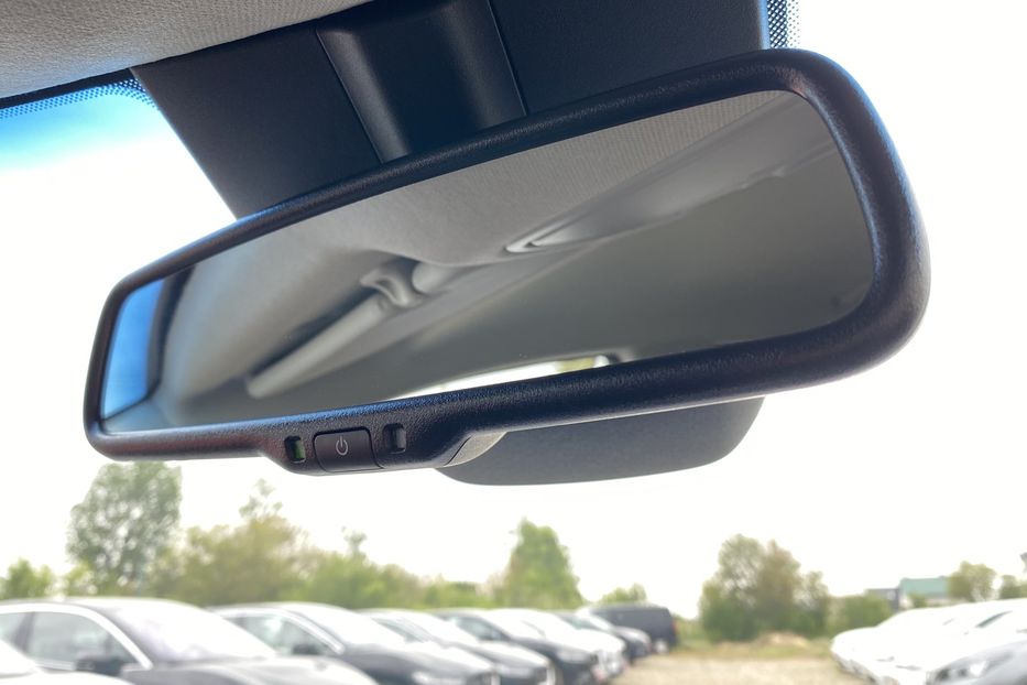 Продам Kia Niro ПідгрівсидінькермаСліпізониJBL 2021 года в Львове