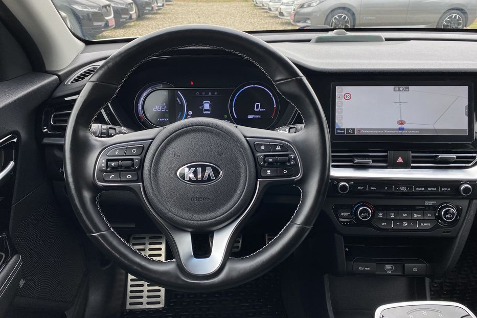 Продам Kia Niro ПідгрівсидінькермаСліпізониJBL 2021 года в Львове