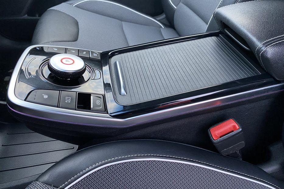 Продам Kia Niro ПідгрівсидінькермаСліпізониJBL 2021 года в Львове