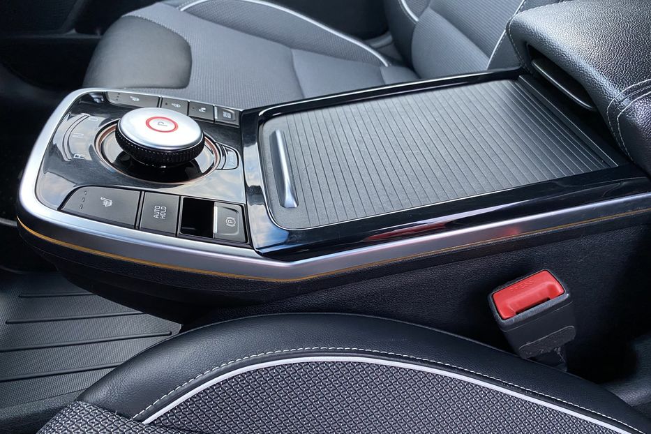 Продам Kia Niro ПідгрівсидінькермаСліпізониJBL 2021 года в Львове