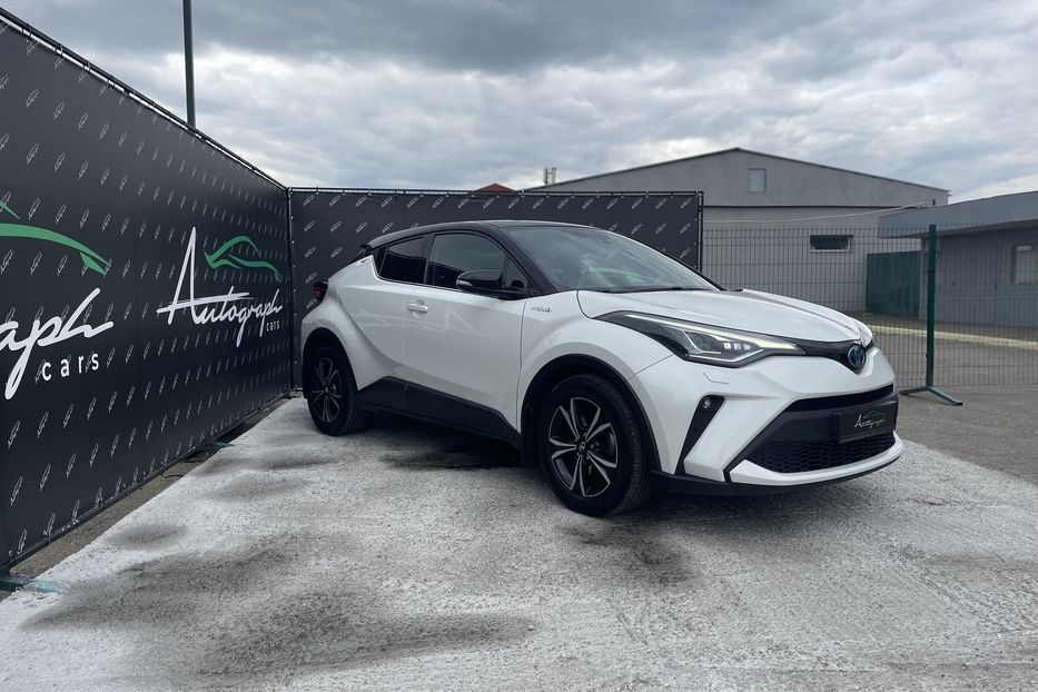 Продам Toyota C-HR Premium  2019 года в Киеве