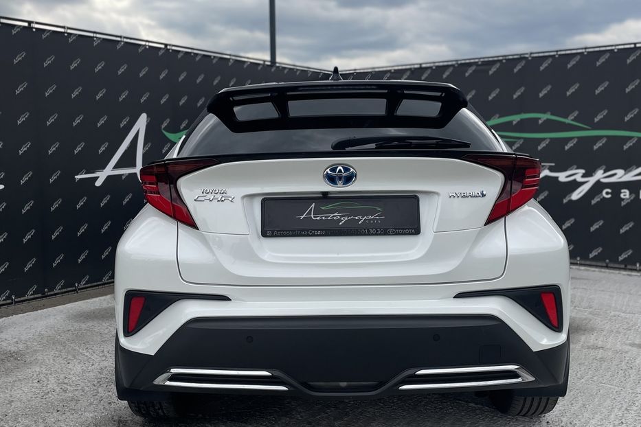 Продам Toyota C-HR Premium  2019 года в Киеве