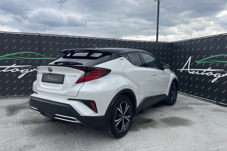 Продам Toyota C-HR Premium  2019 года в Киеве