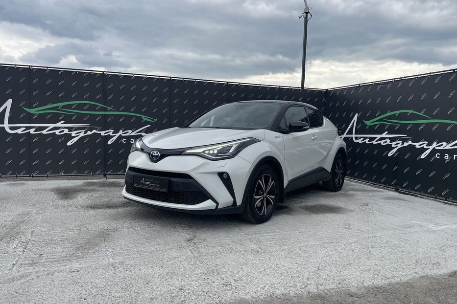 Продам Toyota C-HR Premium  2019 года в Киеве