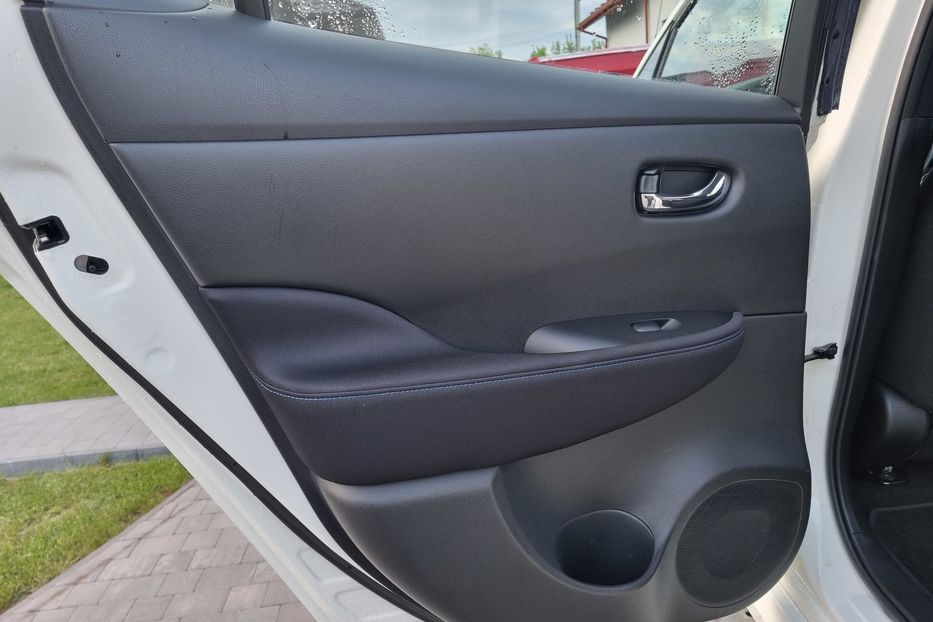 Продам Nissan Leaf 40квт не мальована у Львові 2021 года в Львове