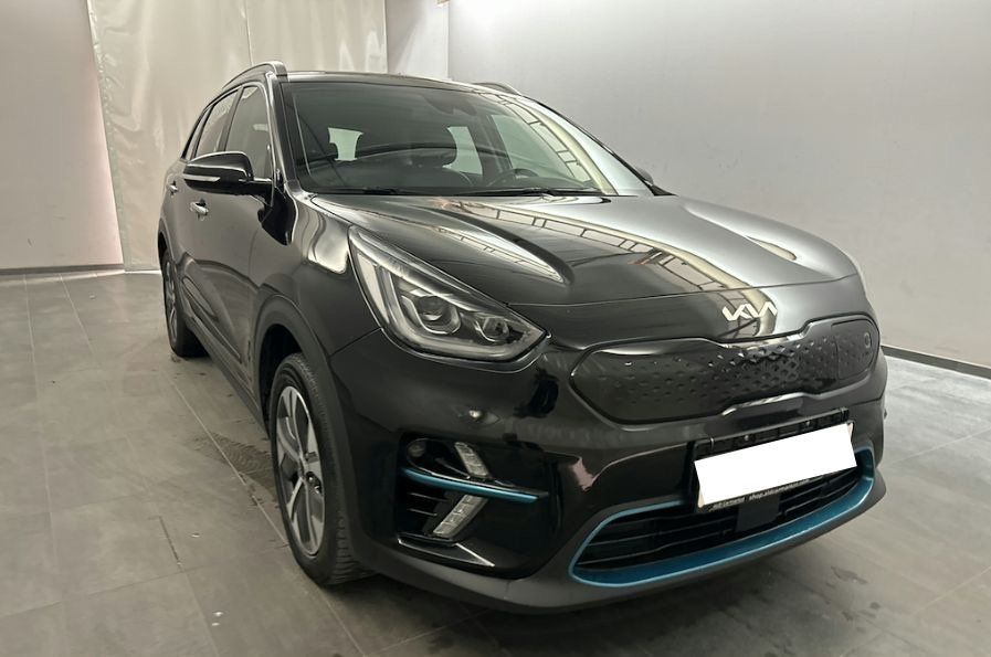Продам Kia Niro 2022 года в Львове