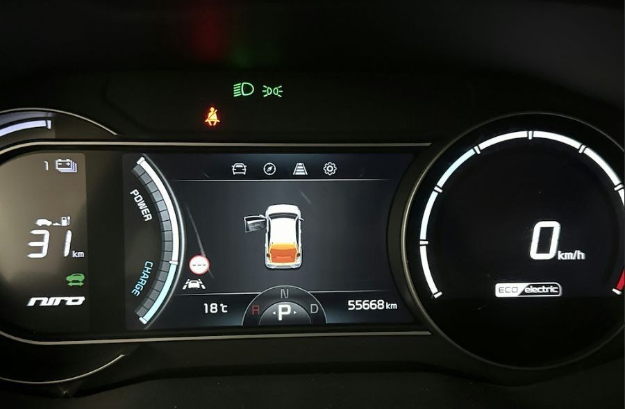 Продам Kia Niro 2022 года в Львове