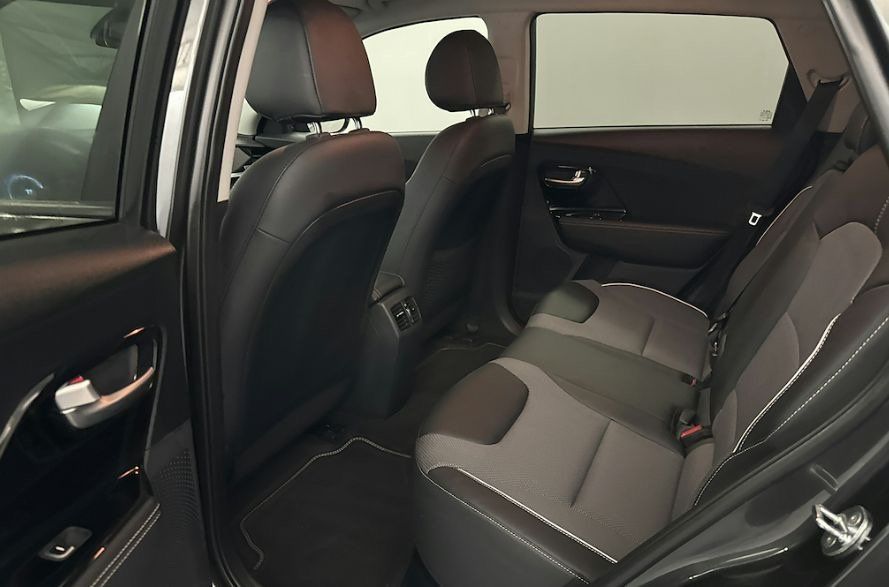 Продам Kia Niro 2021 года в Львове