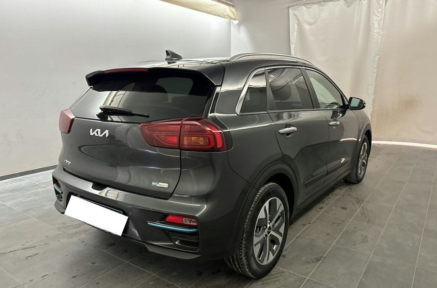 Продам Kia Niro 2021 года в Львове