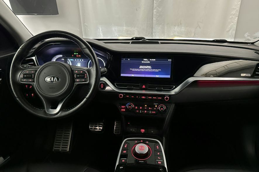 Продам Kia Niro 2020 года в Львове