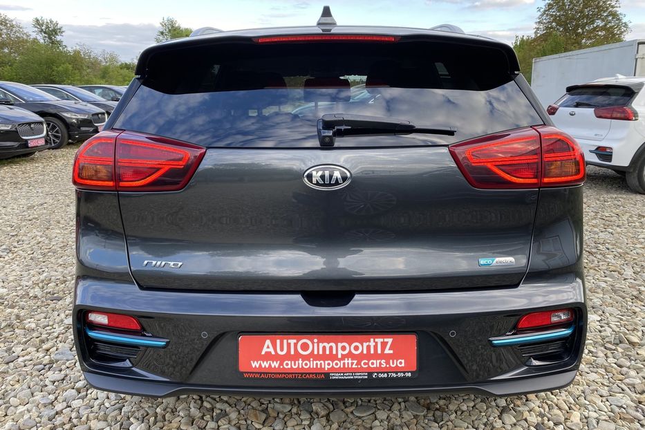 Продам Kia Niro ПідгрівсидінькермаСліпізониJBL 2021 года в Львове