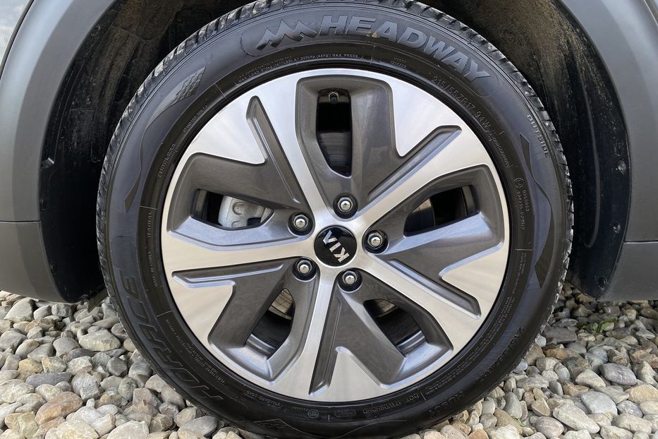 Продам Kia Niro ПідгрівсидінькермаСліпізониJBL 2021 года в Львове