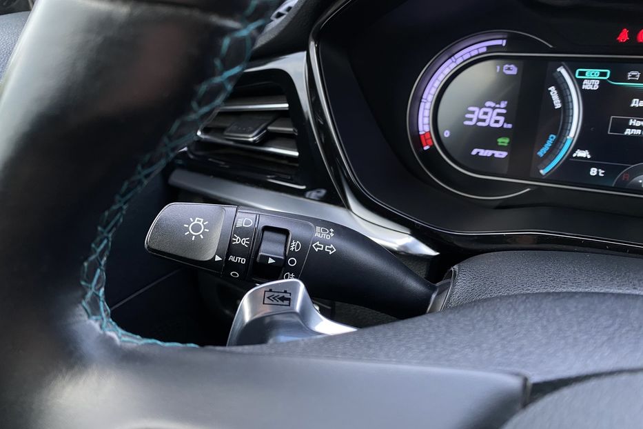 Продам Kia Niro ПідгрівсидінькермаСліпізониJBL 2021 года в Львове