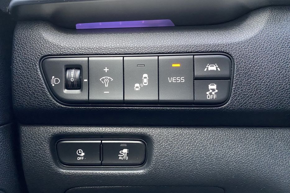 Продам Kia Niro ПідгрівсидінькермаСліпізониJBL 2021 года в Львове