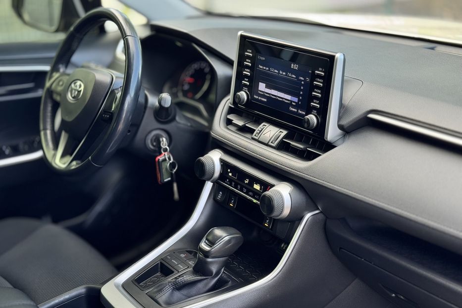 Продам Toyota Rav 4 (KOMIS) 2019 года в г. Умань, Черкасская область