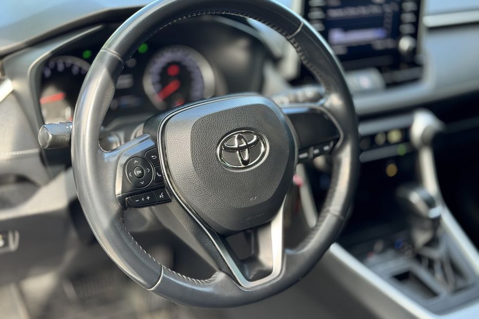 Продам Toyota Rav 4 (KOMIS) 2019 года в г. Умань, Черкасская область