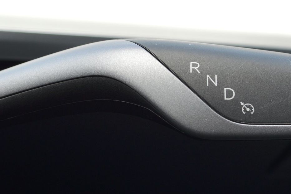 Продам Tesla Model Y 2022 года в Одессе