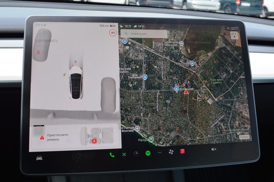 Продам Tesla Model Y 2022 года в Одессе