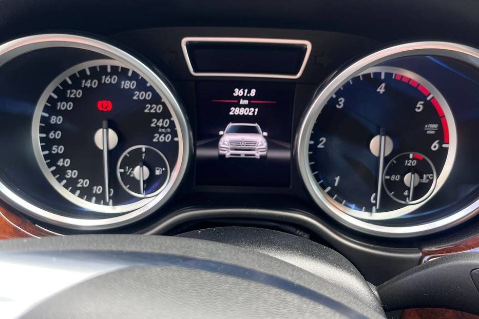 Продам Mercedes-Benz ML-Class 2013 года в Черновцах