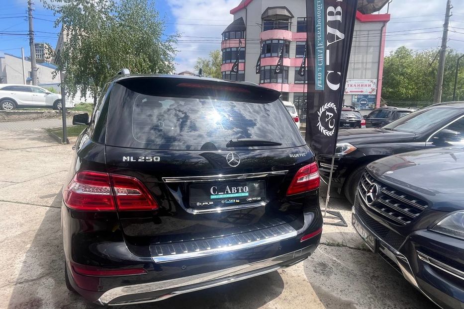 Продам Mercedes-Benz ML-Class 2013 года в Черновцах