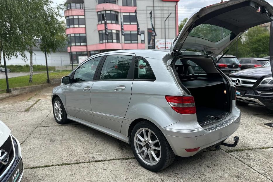 Продам Mercedes-Benz B-Class 180-CDI 2010 года в Черновцах