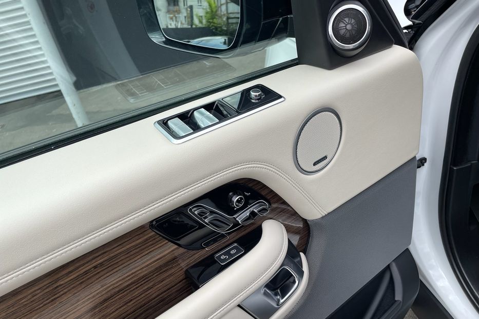 Продам Land Rover Range Rover HSE 2017 года в Киеве