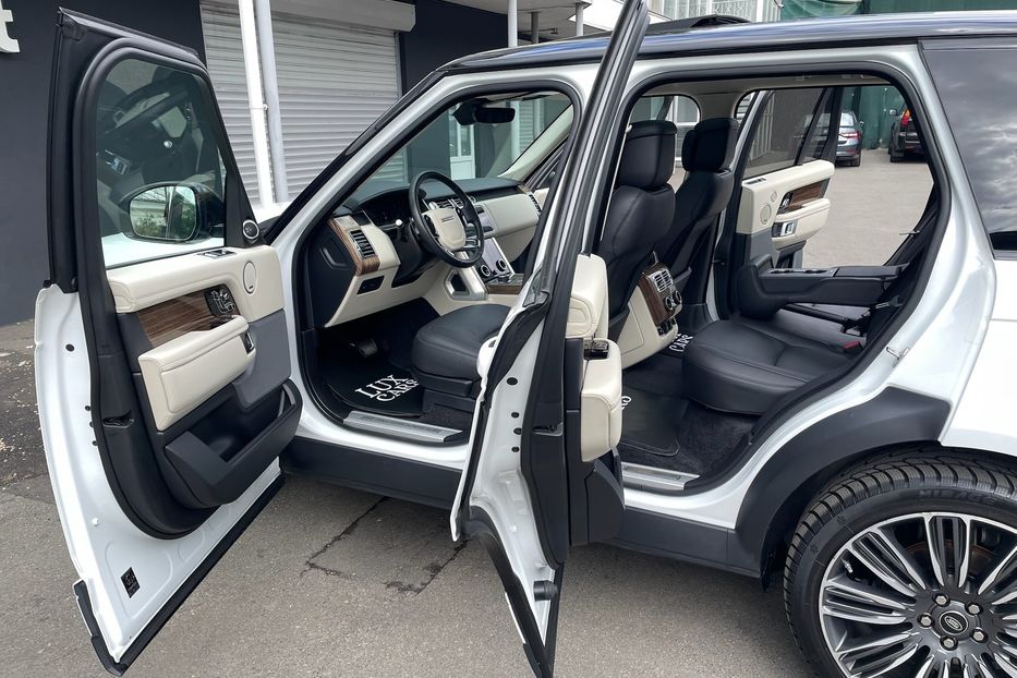 Продам Land Rover Range Rover HSE 2017 года в Киеве