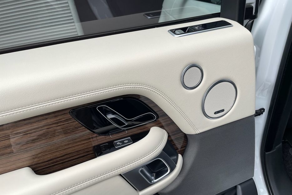 Продам Land Rover Range Rover HSE 2017 года в Киеве