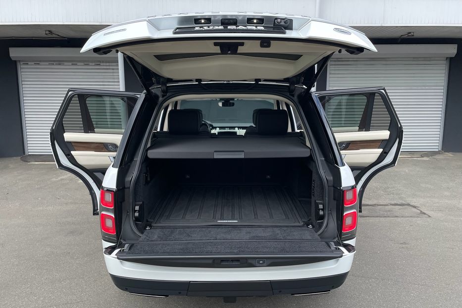 Продам Land Rover Range Rover HSE 2017 года в Киеве