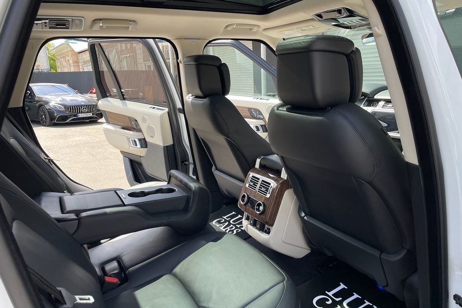 Продам Land Rover Range Rover HSE 2017 года в Киеве