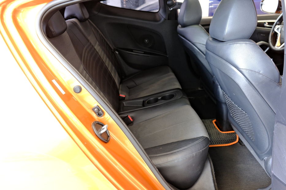 Продам Hyundai Veloster 2016 года в Одессе