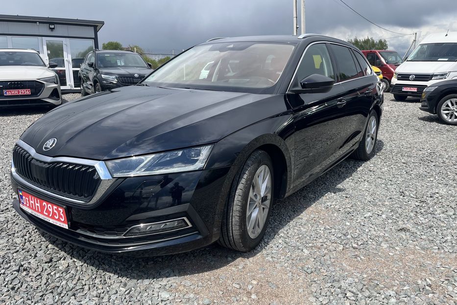 Продам Skoda Octavia  2.0 TDI 110kW DSG 2020 года в Львове
