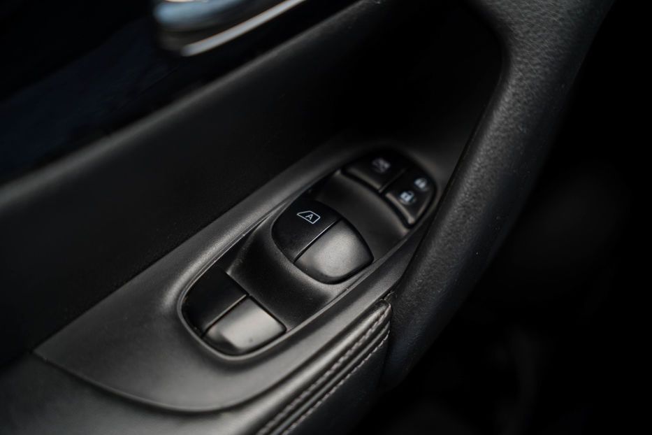 Продам Nissan Rogue SV 2019 года в Черновцах