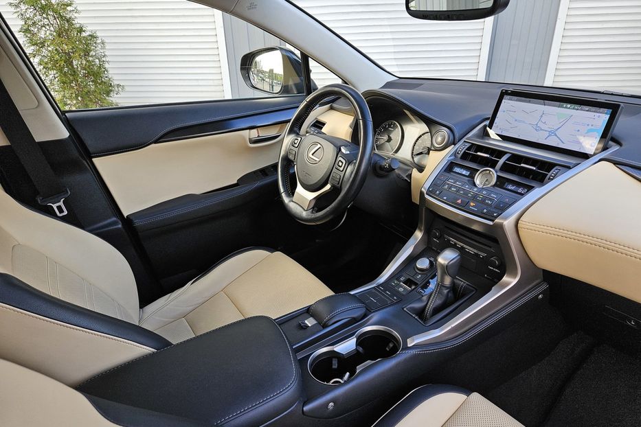 Продам Lexus NX 200 2016 года в Киеве
