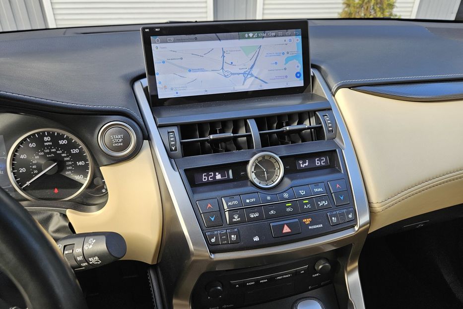 Продам Lexus NX 200 2016 года в Киеве
