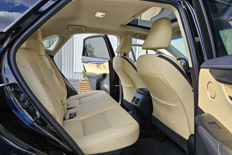 Продам Lexus NX 200 2016 года в Киеве