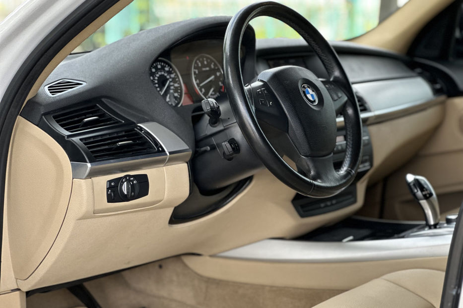 Продам BMW X5 2013 года в Киеве
