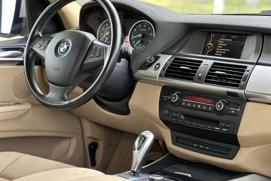 Продам BMW X5 2013 года в Киеве