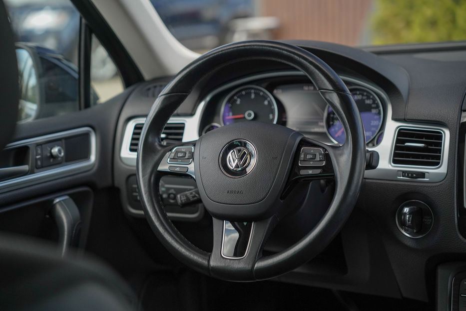 Продам Volkswagen Touareg V6 TDI 4Motion 2014 года в Черновцах