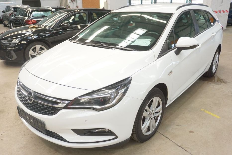 Продам Opel Astra K Sports рідна фарба v8568 2019 года в Луцке