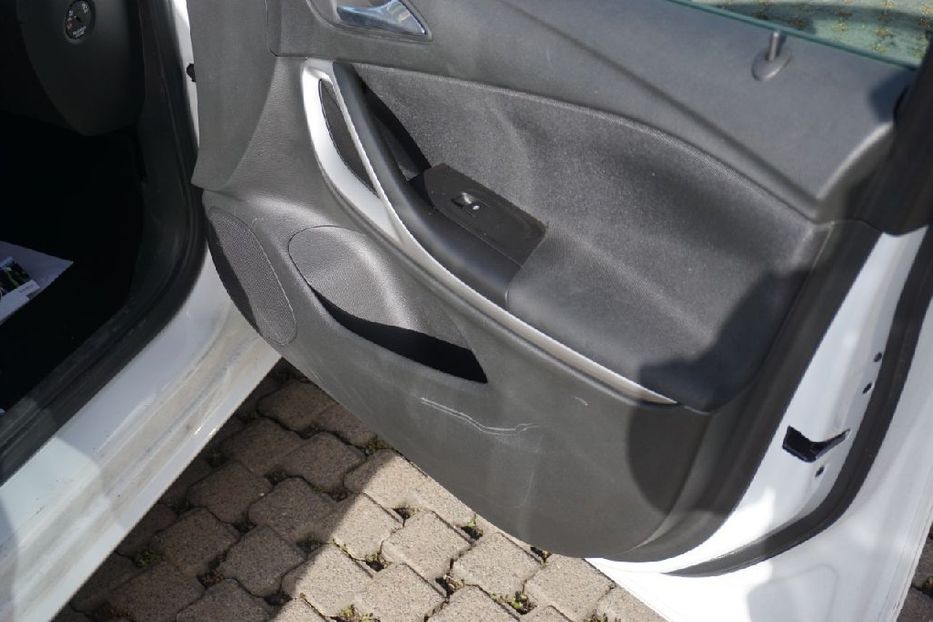 Продам Opel Astra K Sports рідна фарба v8568 2019 года в Луцке
