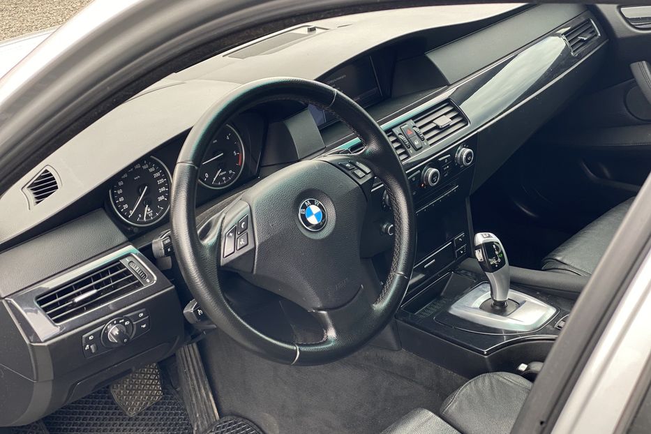 Продам BMW 520 2009 года в Луцке